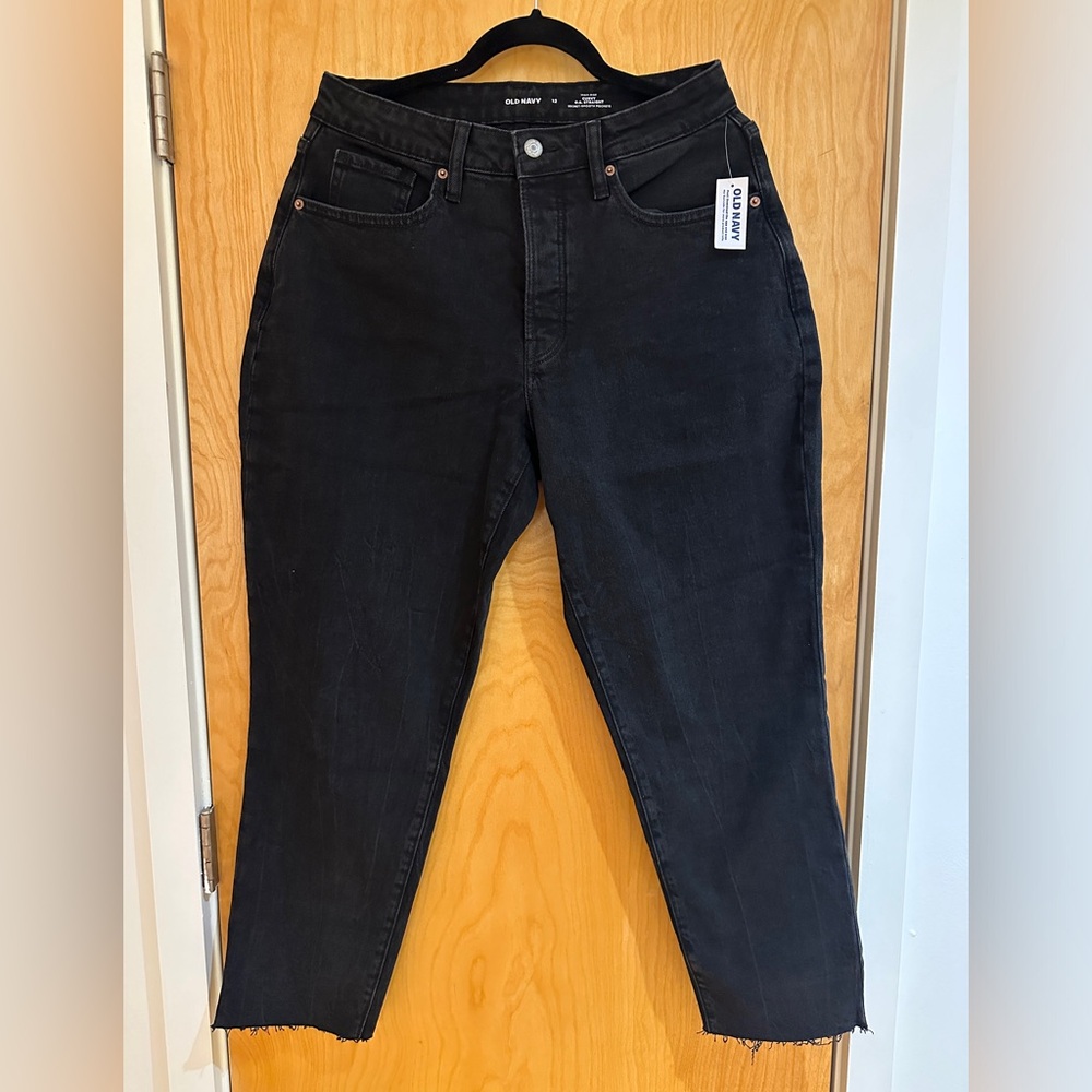 Curvy High-Waisted Button-Fly OG Straight Cut-Off Jeans